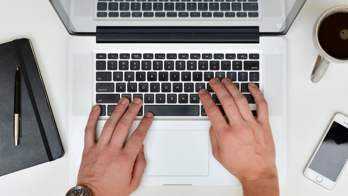 Press release: 8 estratégias poderosas para ser relevante no mundo digital